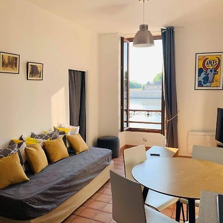 Sur Les Quais... Appartement Arles Buitenkant foto